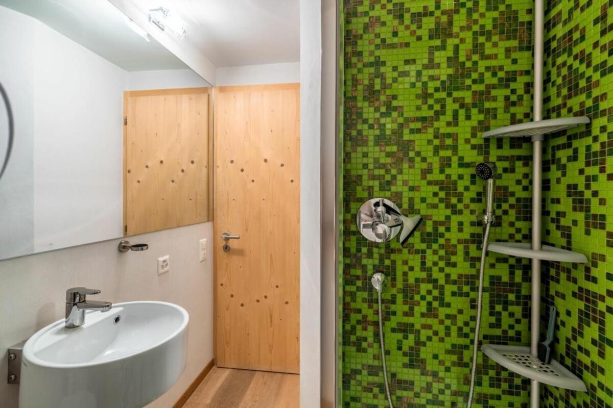 La Gemma Apartment Celerina/Schlarigna Ngoại thất bức ảnh